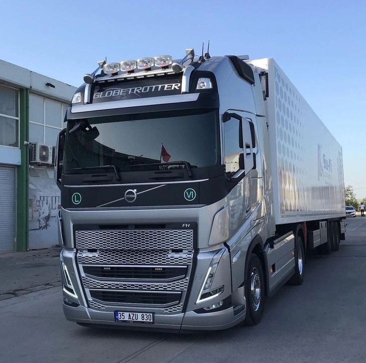 Volvo truck